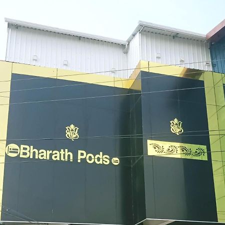 Bharath Pods Bed & Breakfast Коимбаторе Екстериор снимка